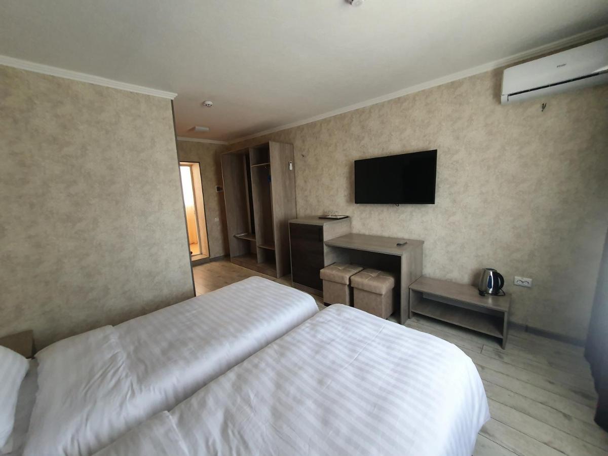 Artist Regenci Hotel Tasken Kültér fotó