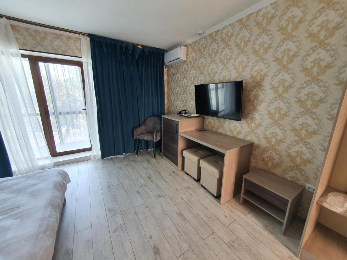 Artist Regenci Hotel Tasken Kültér fotó