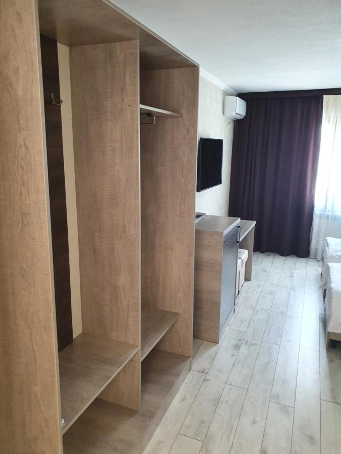 Artist Regenci Hotel Tasken Kültér fotó