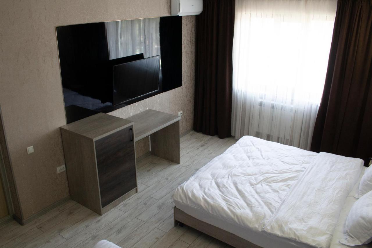 Artist Regenci Hotel Tasken Kültér fotó